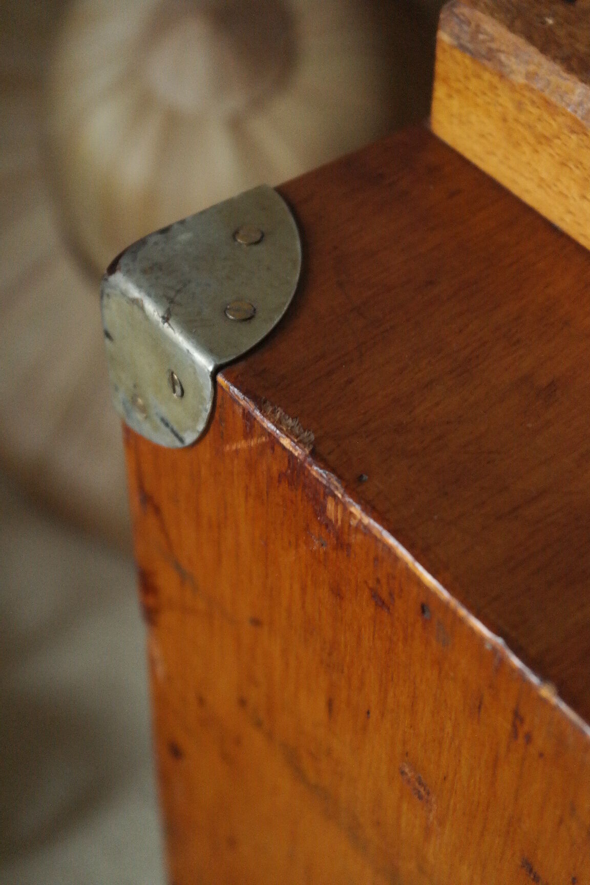 Caisse, vintage wood business firm