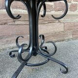 Table d'appoint table pied central guéridon Art Nouveau bois courbé 1980s