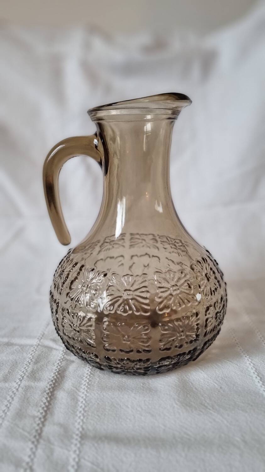Carafe à haut ou vin verre fumé