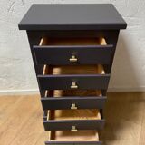Chiffonier