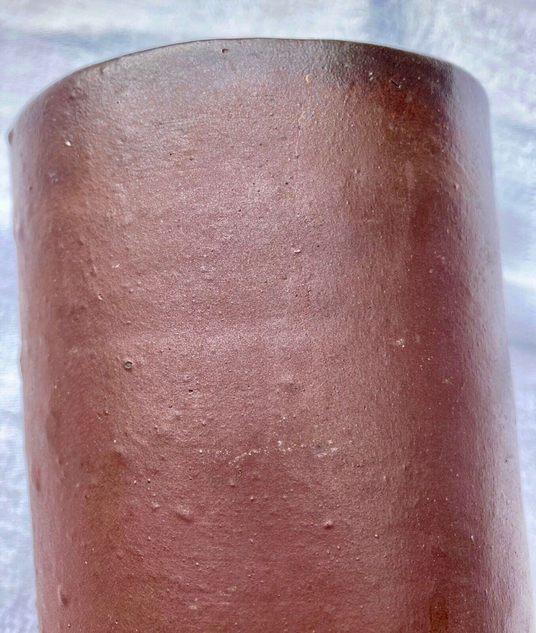 Ceramic roll vase signature to decipher