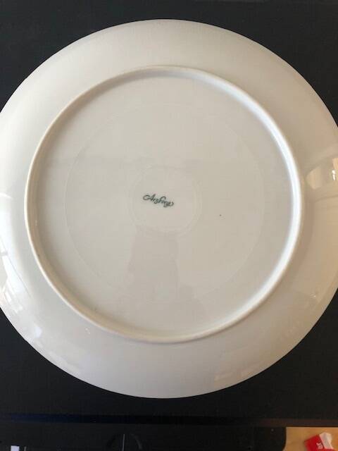 Arzberg porcelain plate + fruit