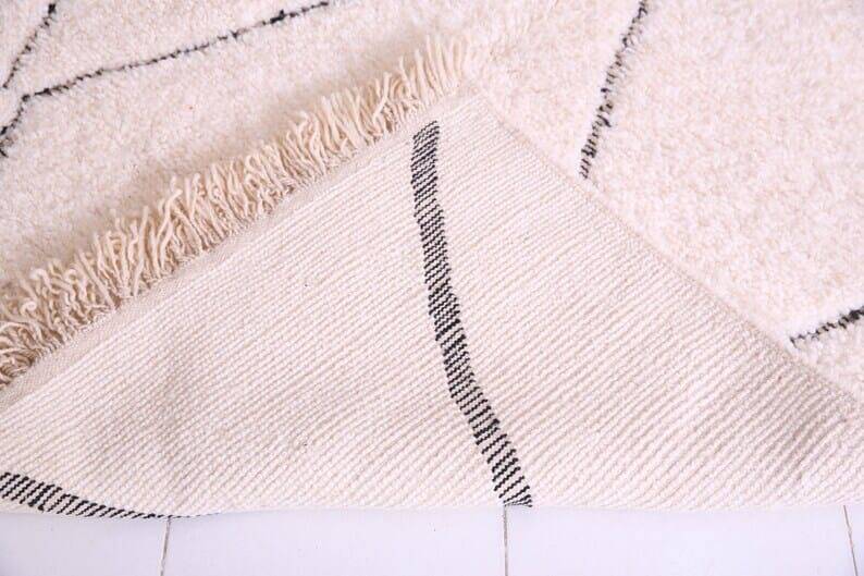 Handmade Atlas Berber rug from Oued Zam, size 250 x 250 cm.