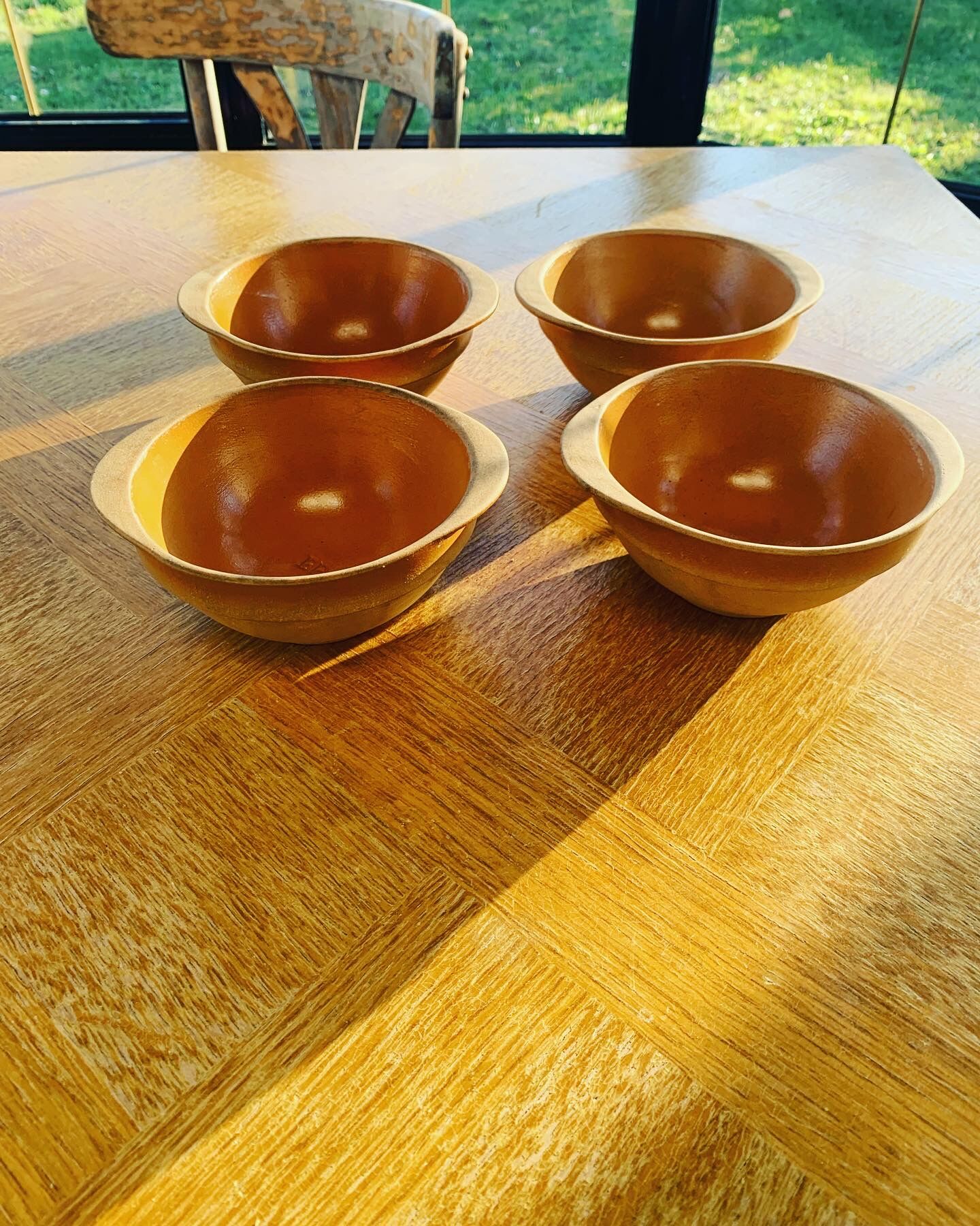 4 bowls in eared stoneware, vintage Gien France sandstone