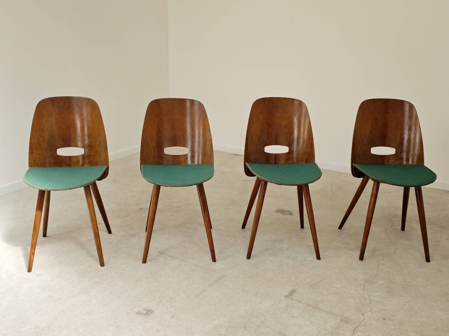 Set of 4 Lollipop chairs by Frantisek Jirak for Tatra 1960