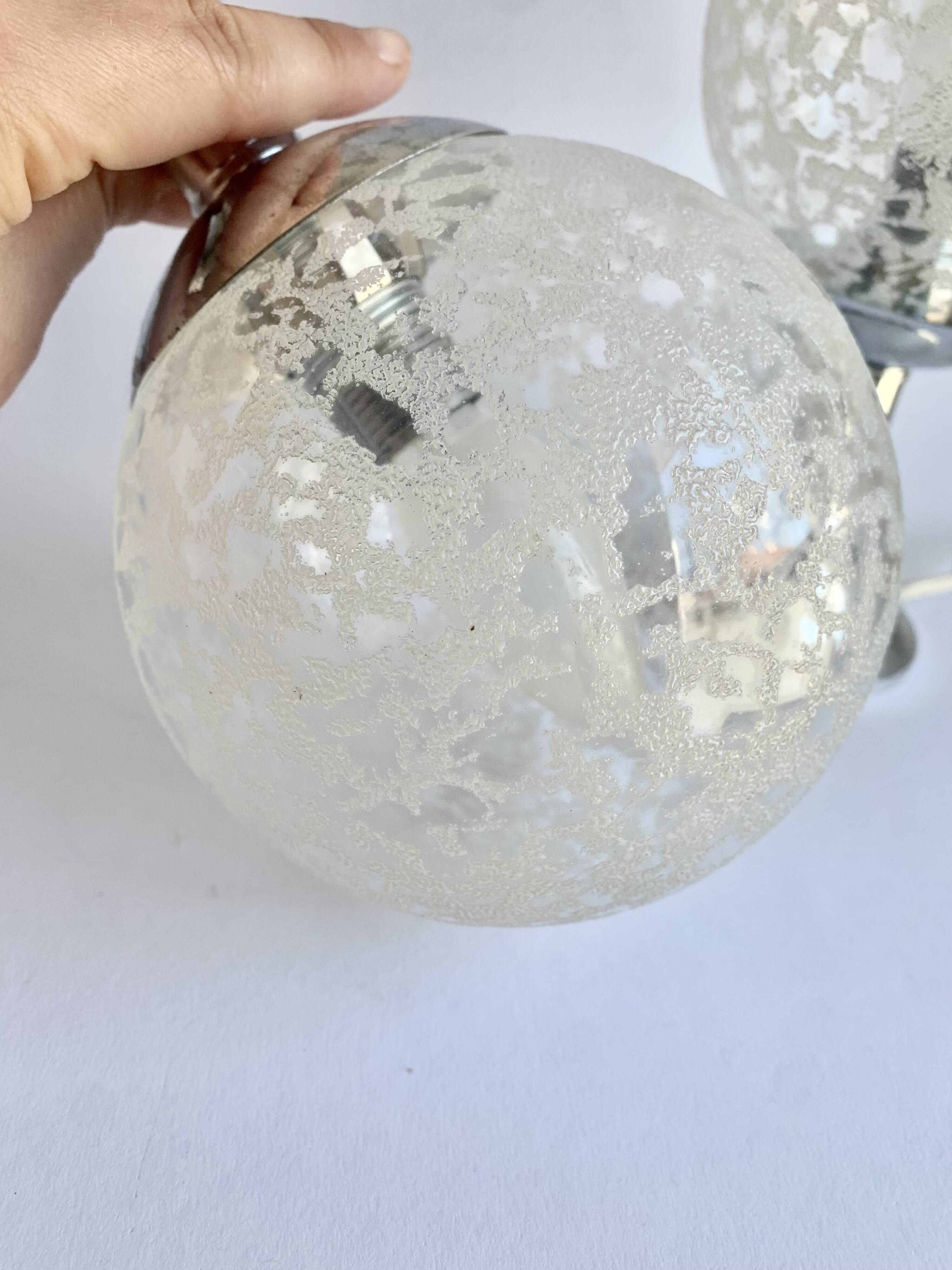 Pair of Mid-Century Chrome Table Lamps with Frosted Globe Shades – Space Ag