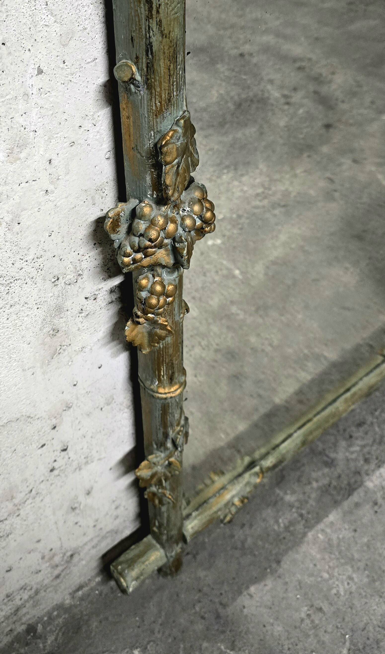 Large Wood and Patinated Stucco Mirror - Floral 1900s Period