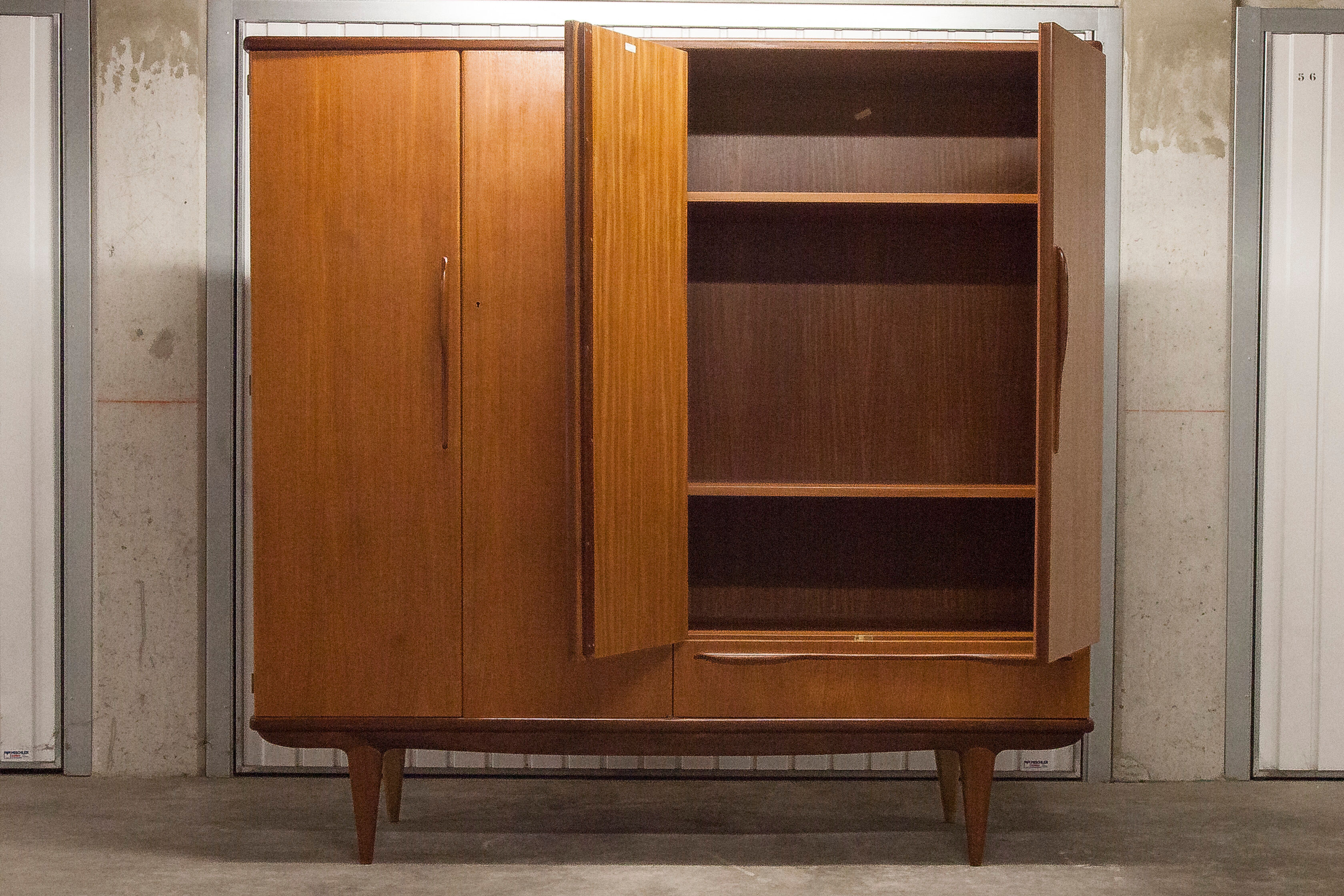 Scandinavian wardrobe 1960 teak 4 doors, 3 drawers, 2keys