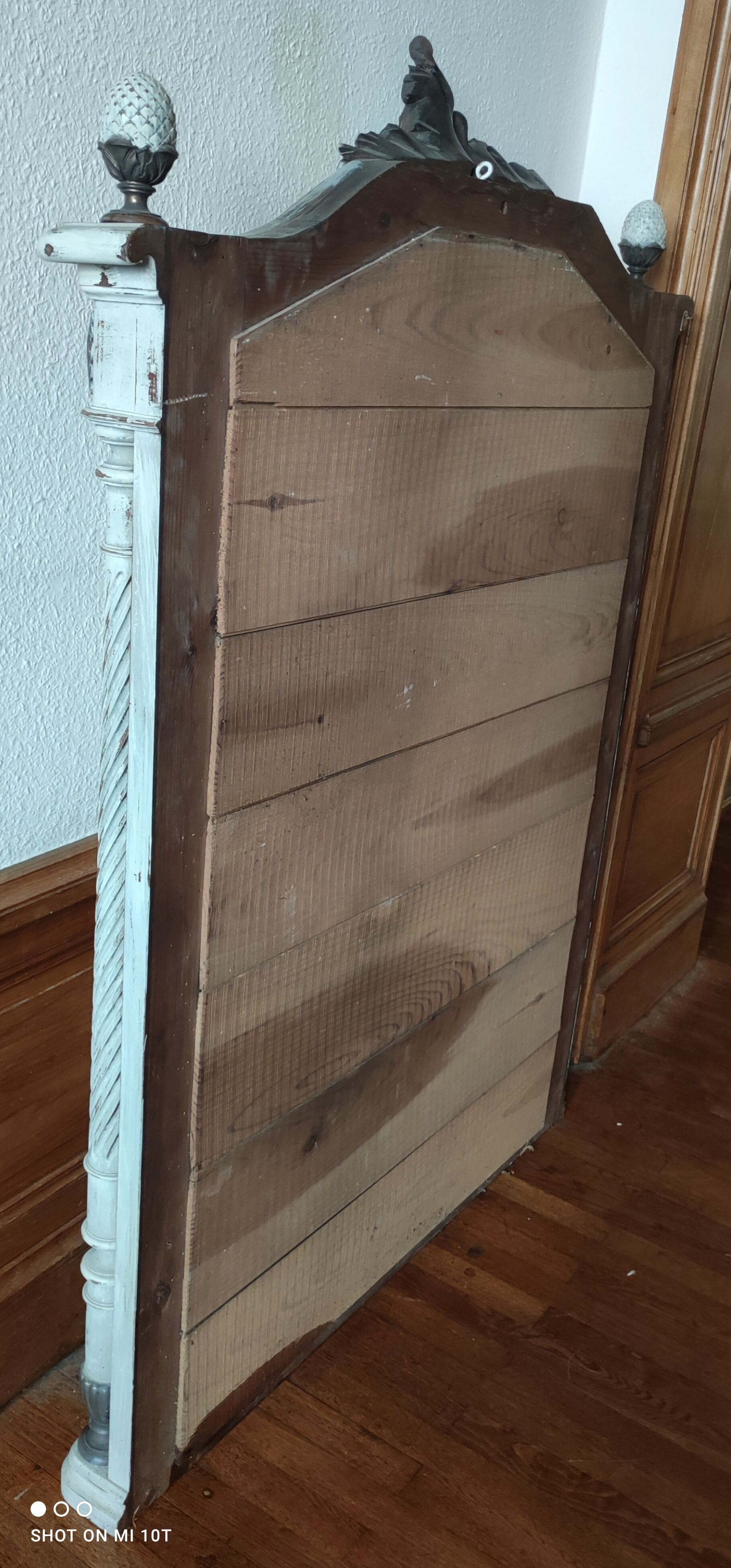 Large antique mirror 150x102cm