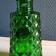 Carafe à whisky vintage en verre vert moulé pointe de diamant