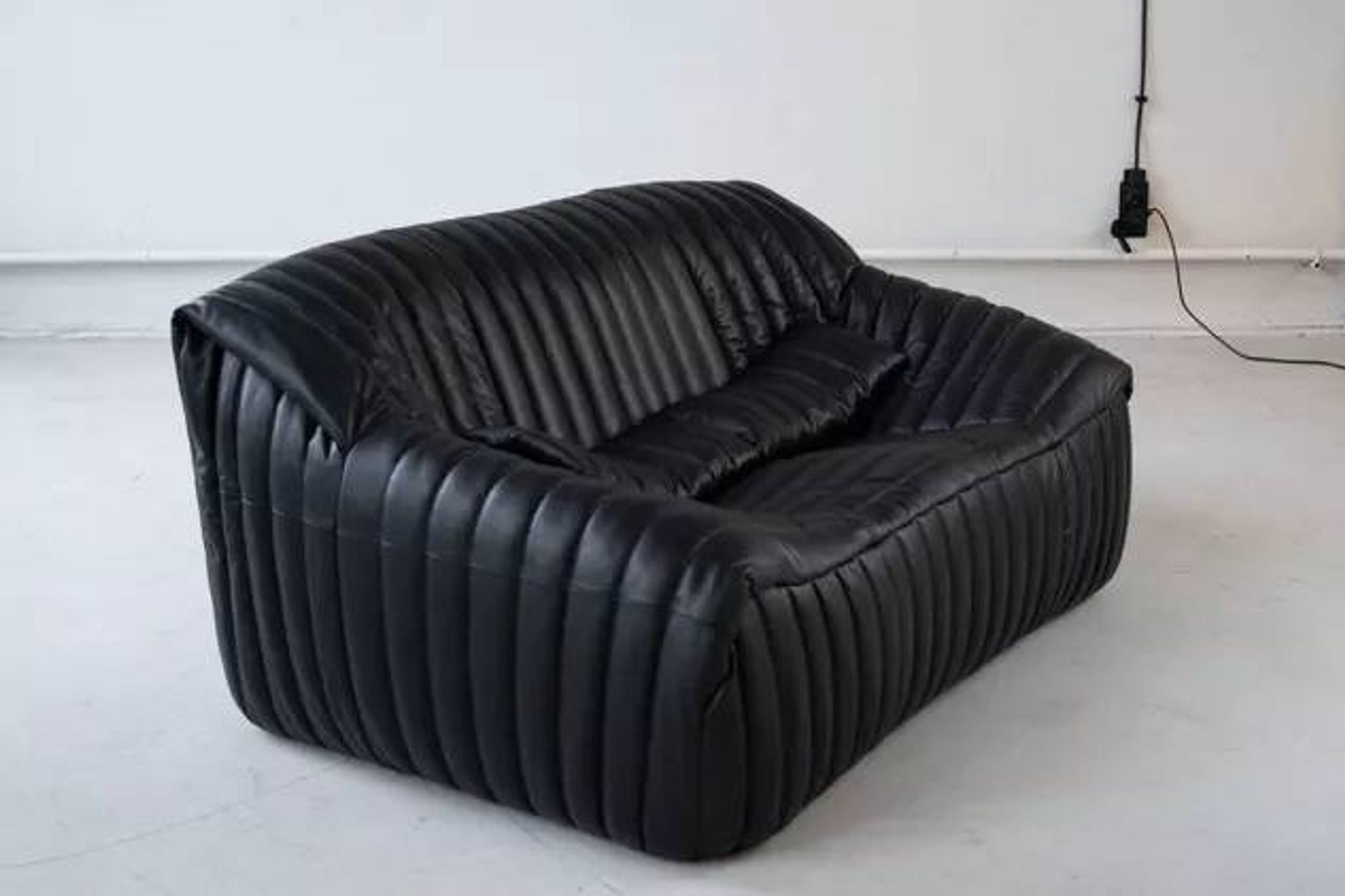 2-Seater Sofa Cinna Ligne Roset in Black Leather Attributed to Annie Hieronimus, 1970s