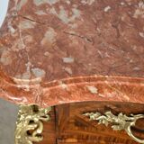 Tomb Commode in Violet Wood Marquetry, Transition Louis XIV / Louis XV style – 1st Par