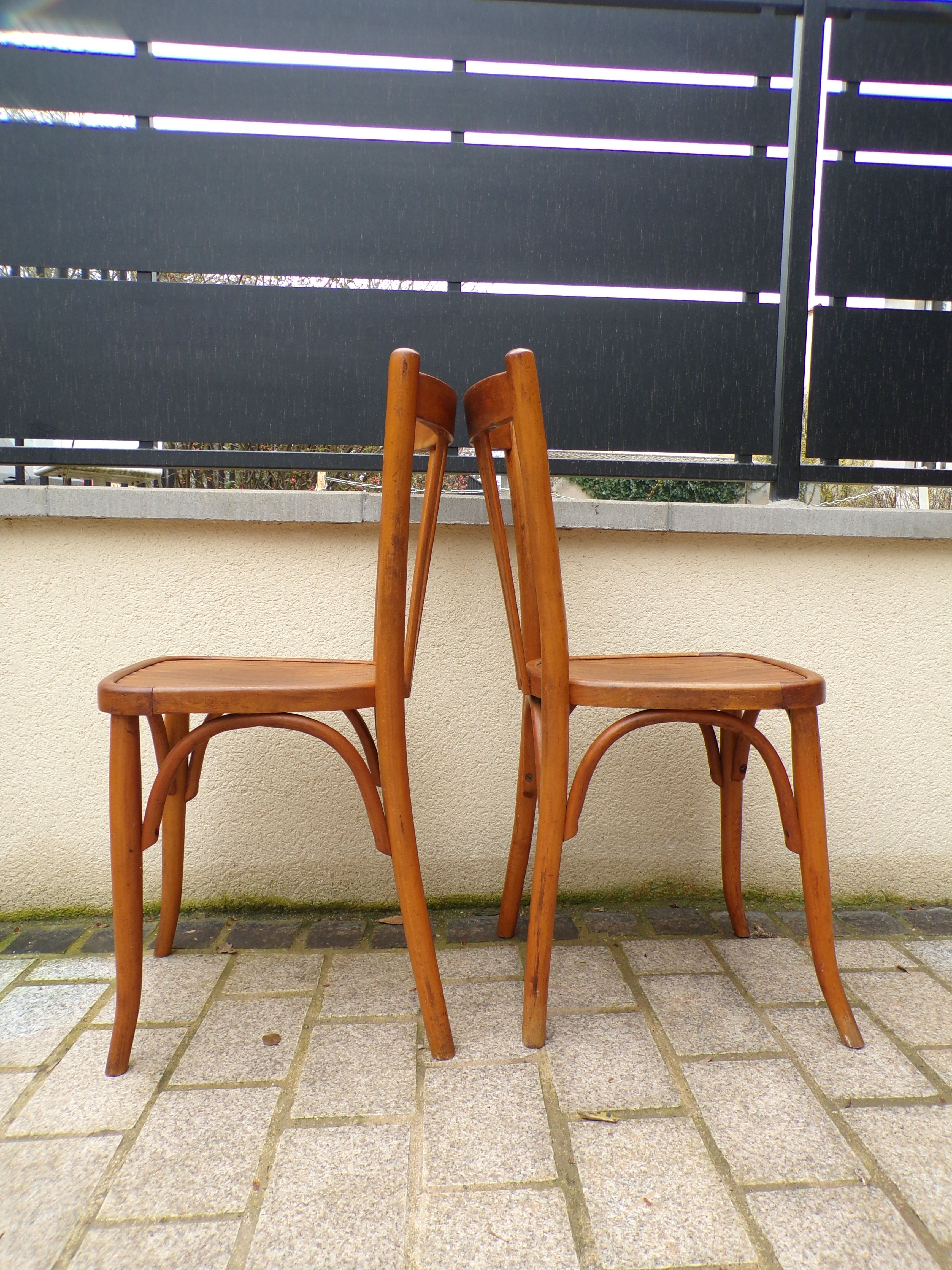 Pair of Mahieu bistro chairs in curved wood