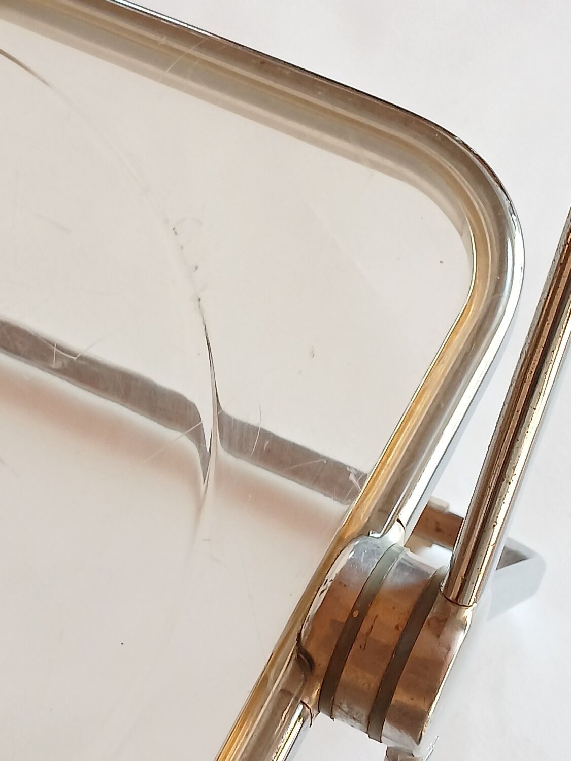 Plia chair by Giancarlo Piretti