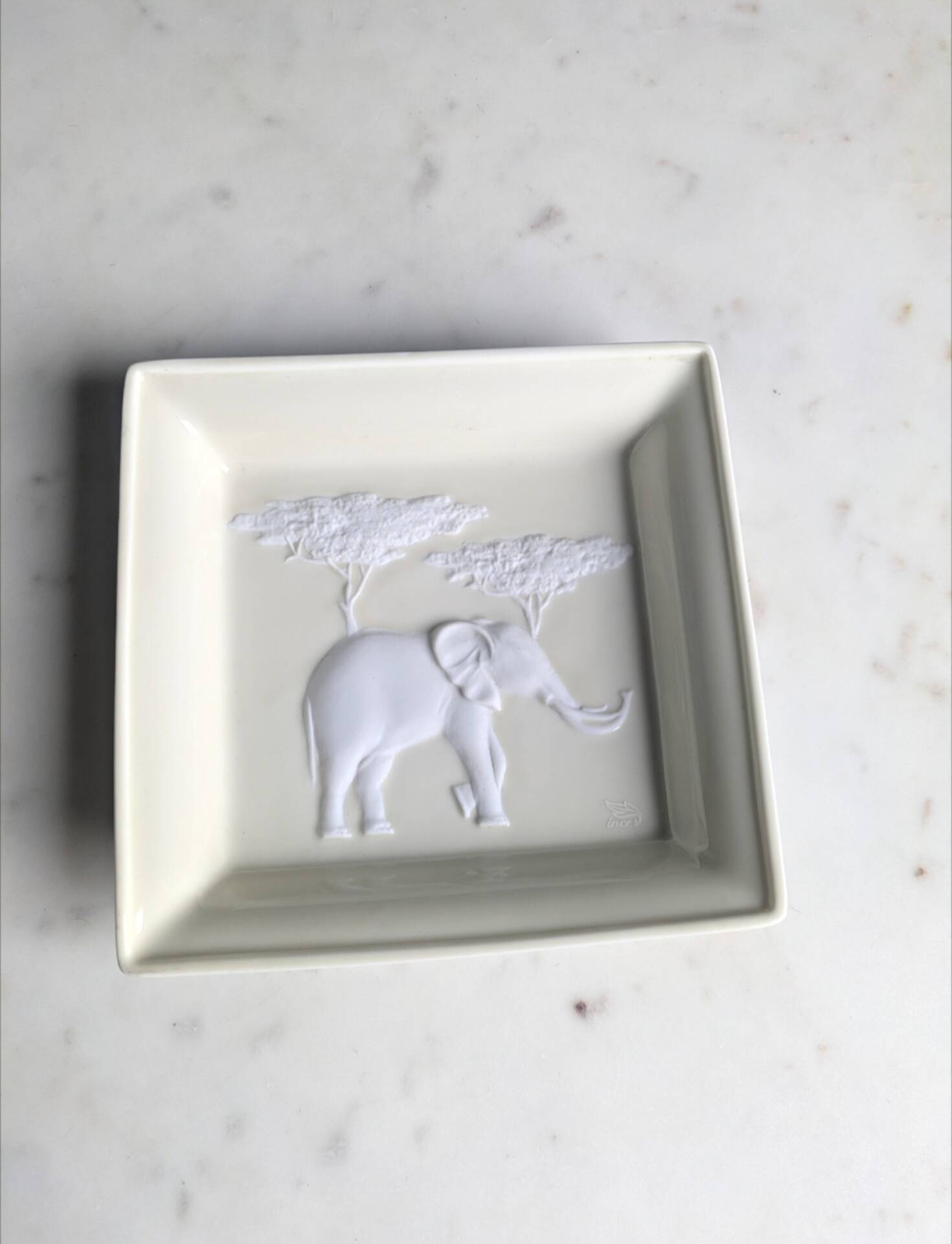 Vide poche Ancien porcelaine Limoges par Raynaud.