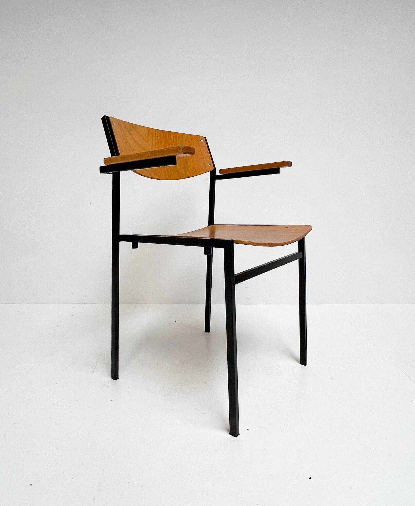 6 chaises empilables par Gijs van der Sluis, 1970
