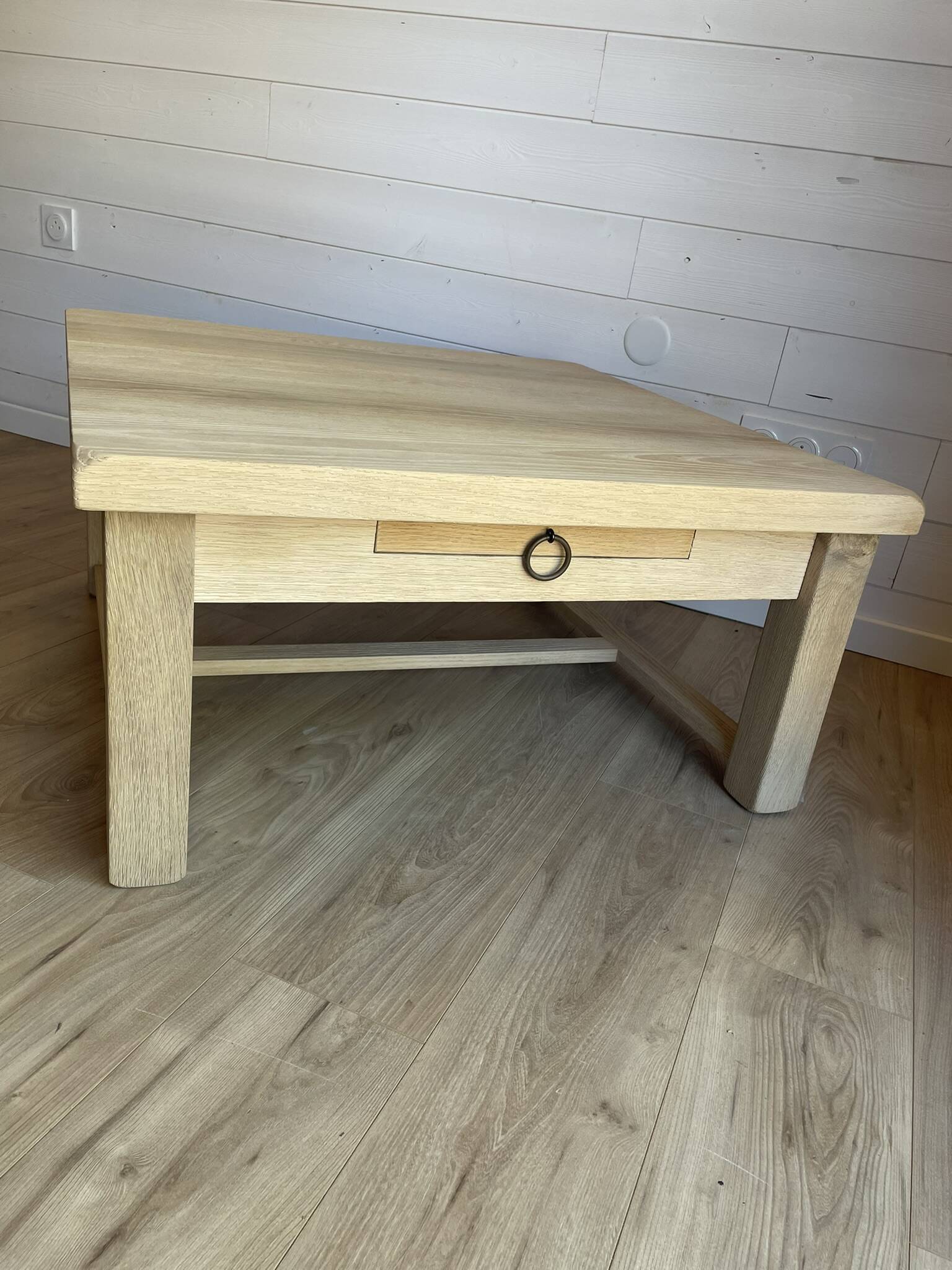 Large antique coffee table in sandblasted solid oak - Rustic chic style