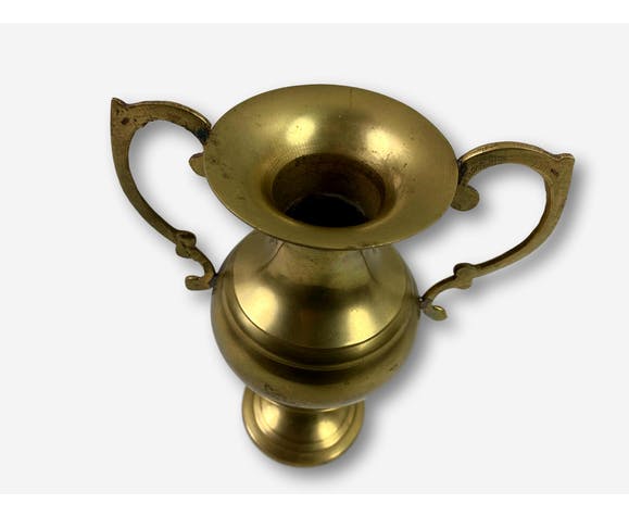 Trophy-style brass vase 19 cm