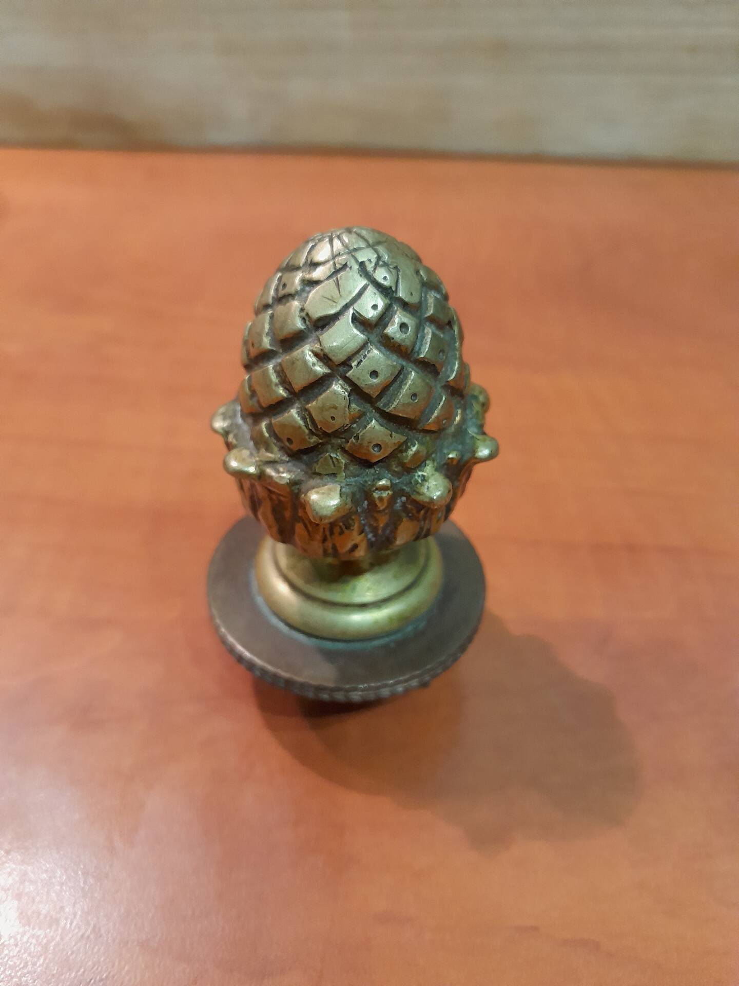 Door or antique furniture knob "Pine cone" in solid brass