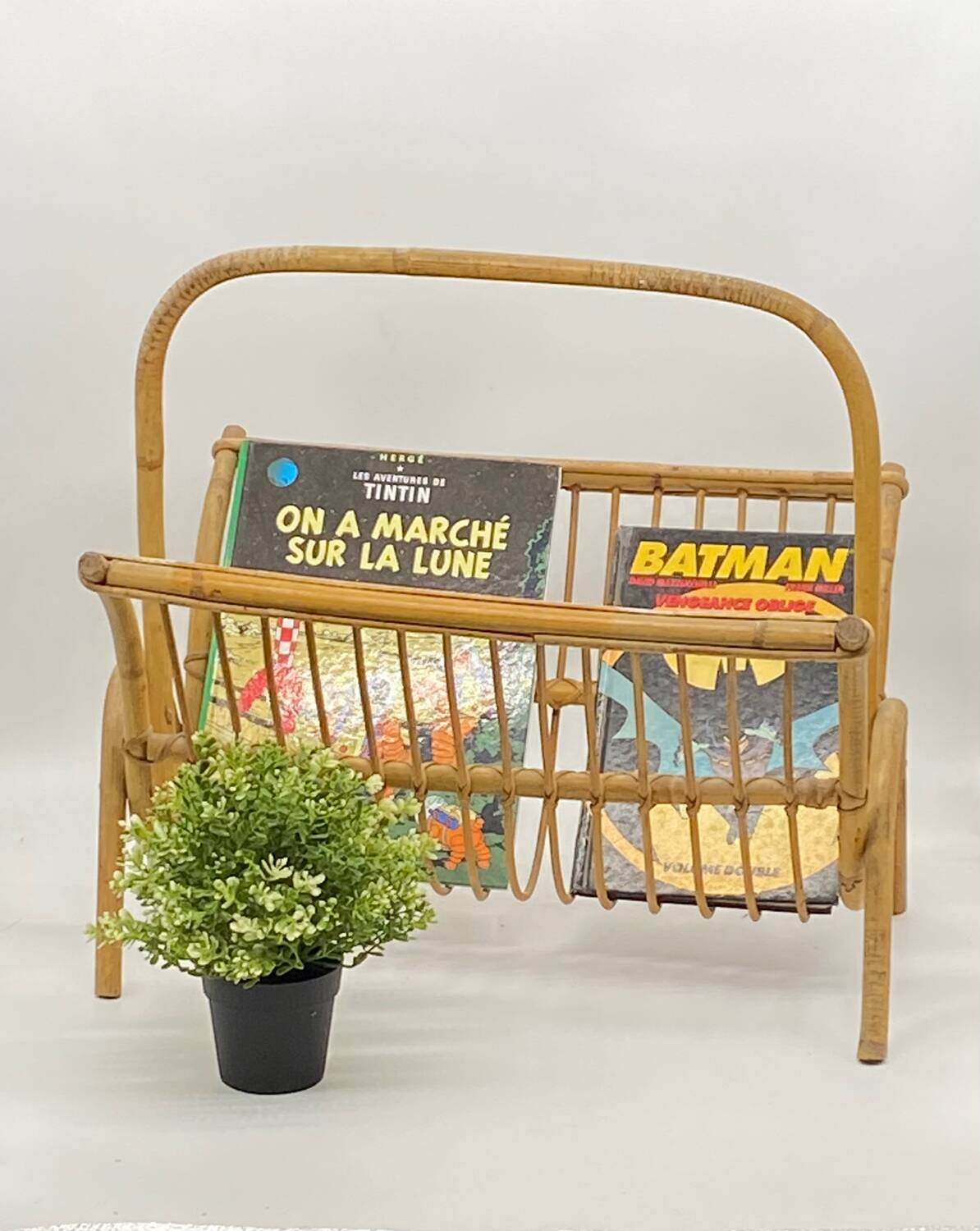 Magazine/magazine holder, rattan, vintage, natural fibers
