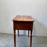 Writing table