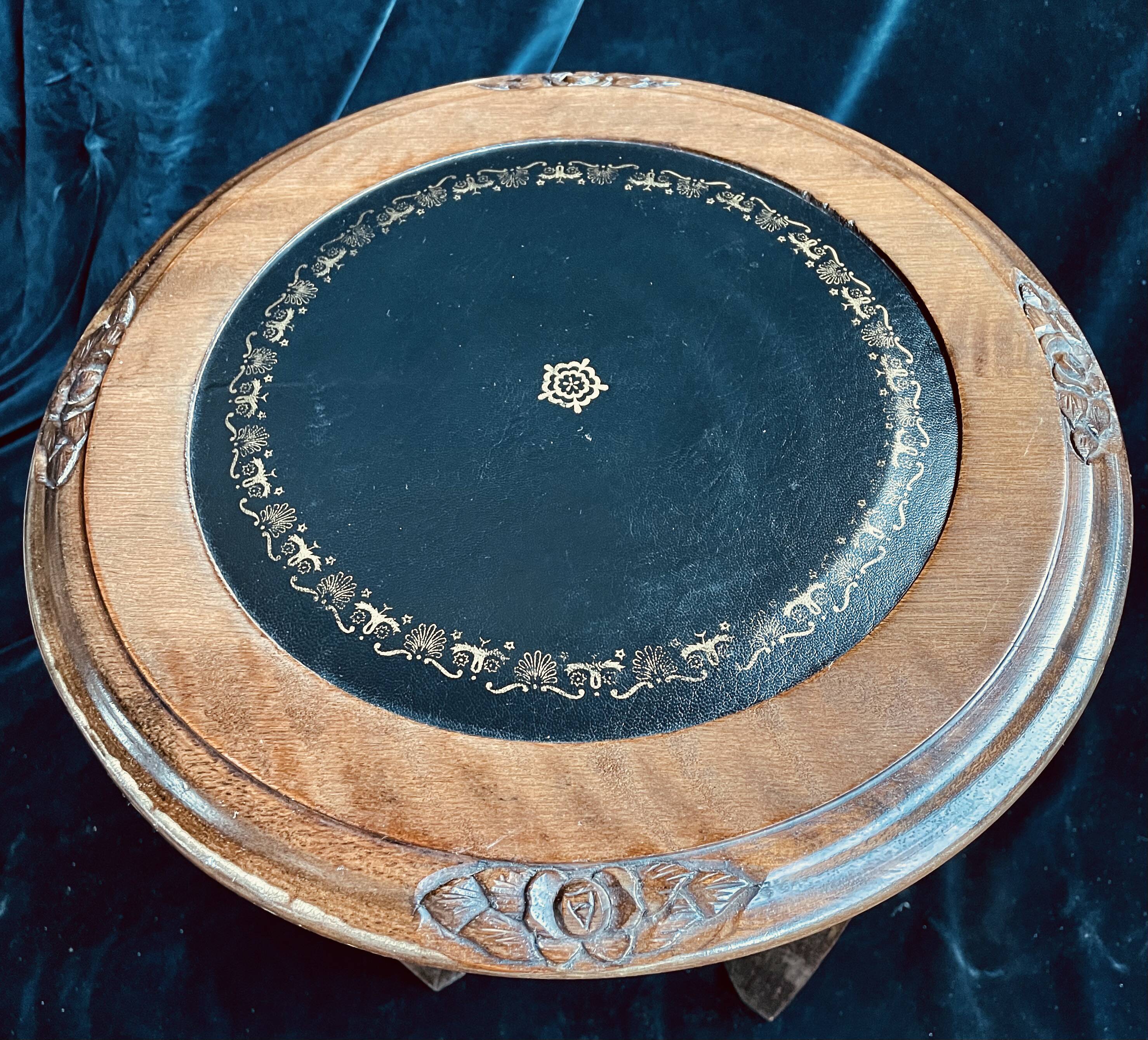 Small Art Deco pedestal table, 1960s