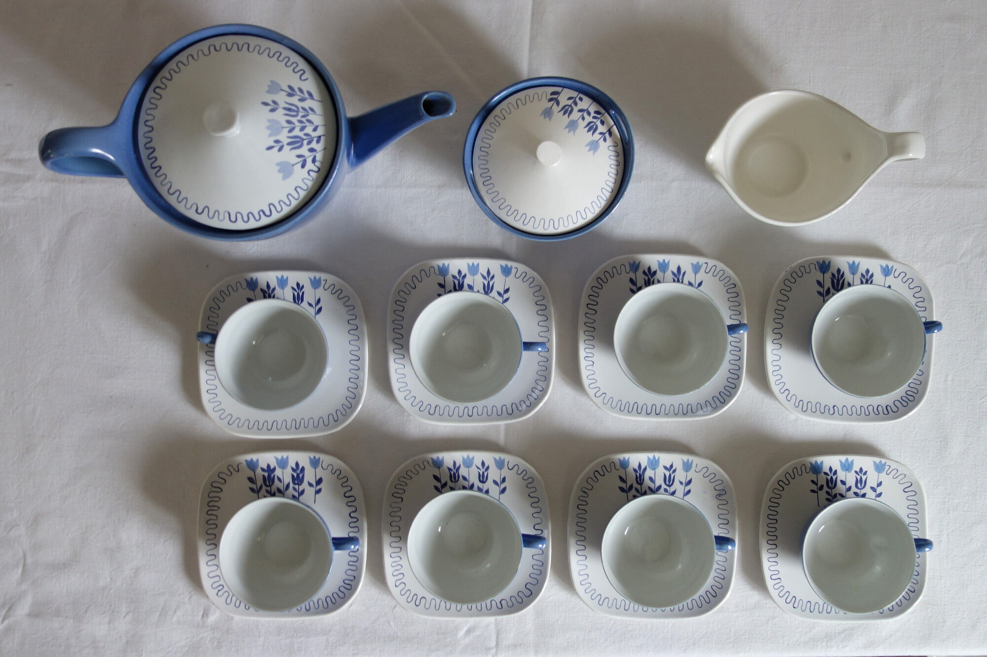 Longchamp coffee service