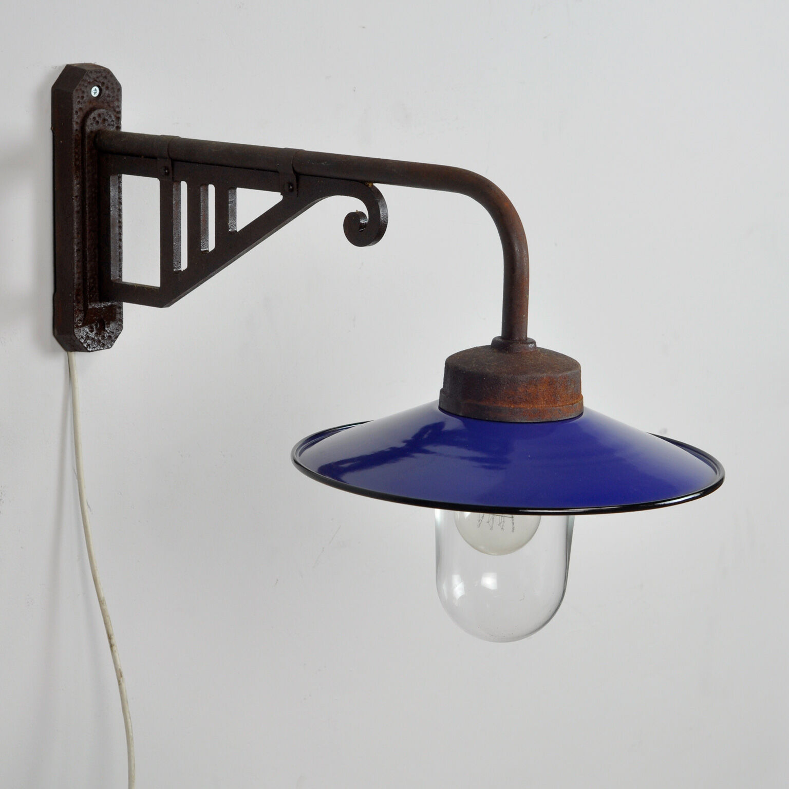 Outdoor Lamp