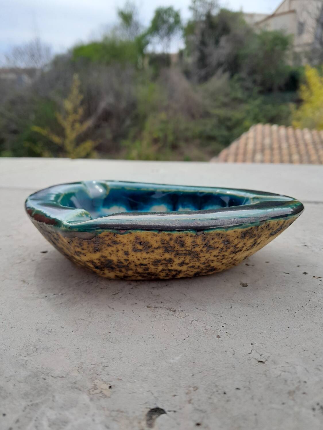 Vintage ashtray in enamelled ceramic numbered