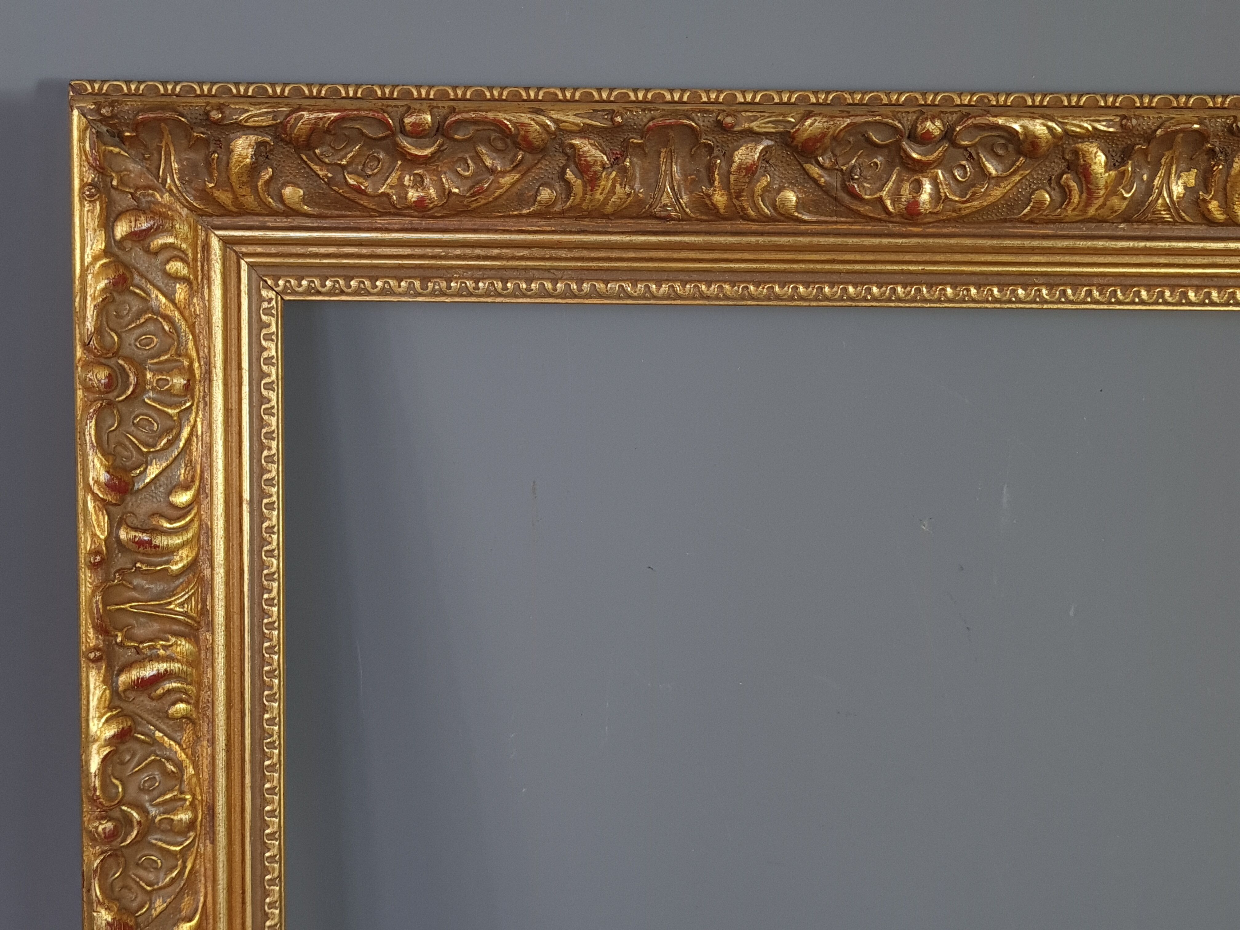 Frame style Louis XIV gilded stucco wood 57x45 cm, leaf 47,5x36 cm SB