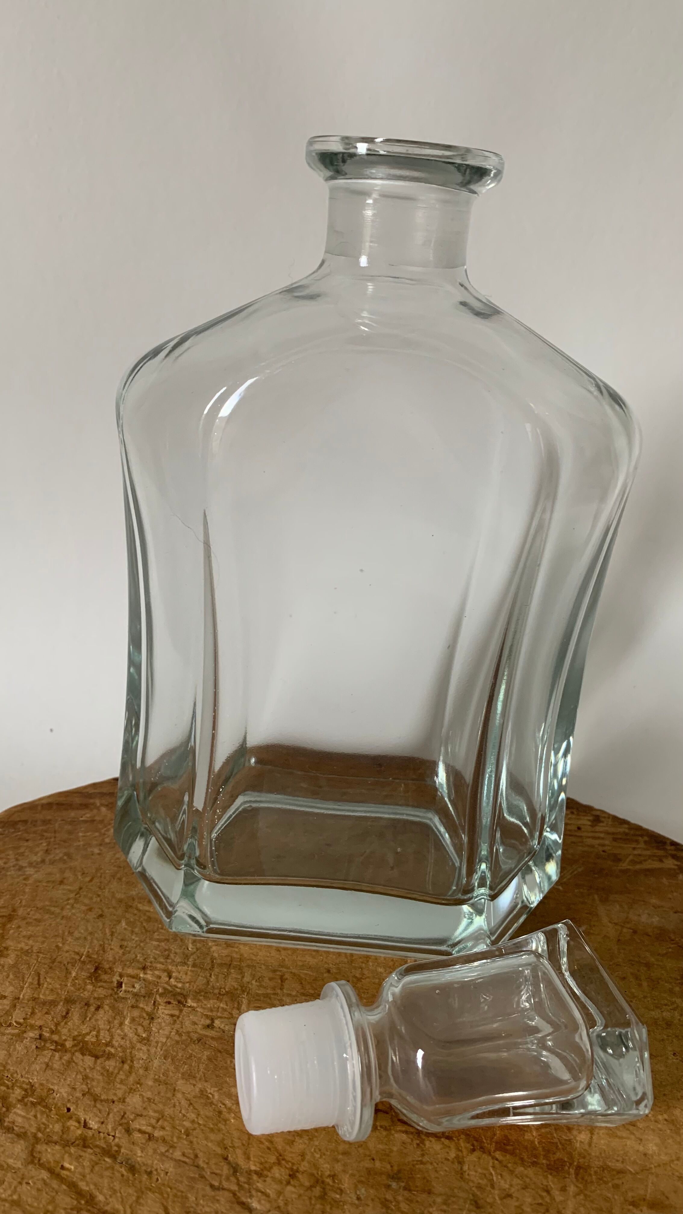 Whisky decanter