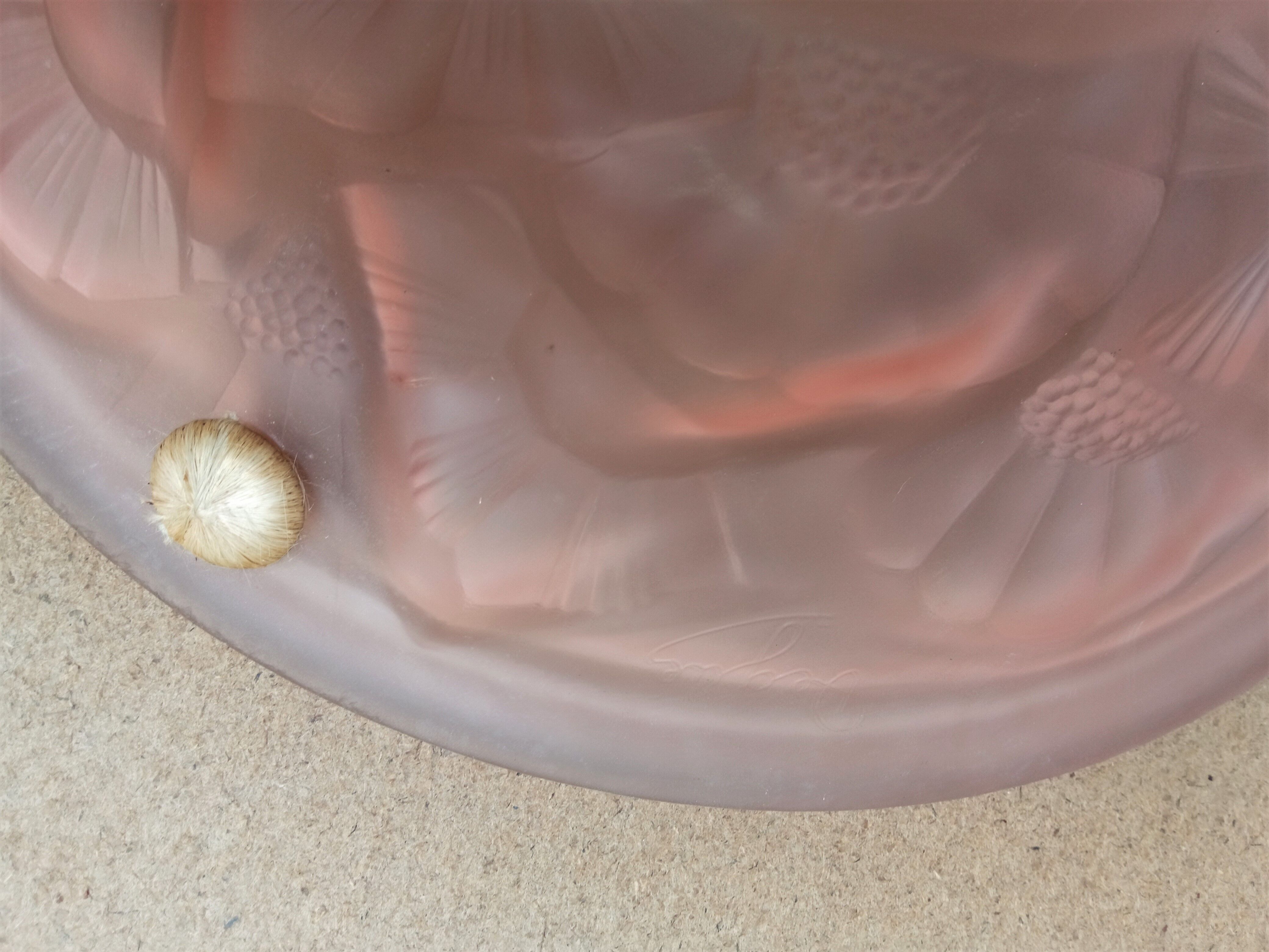 Ceiling light / Art Nouveau chandelier in pressed molded glass in working order - Degué