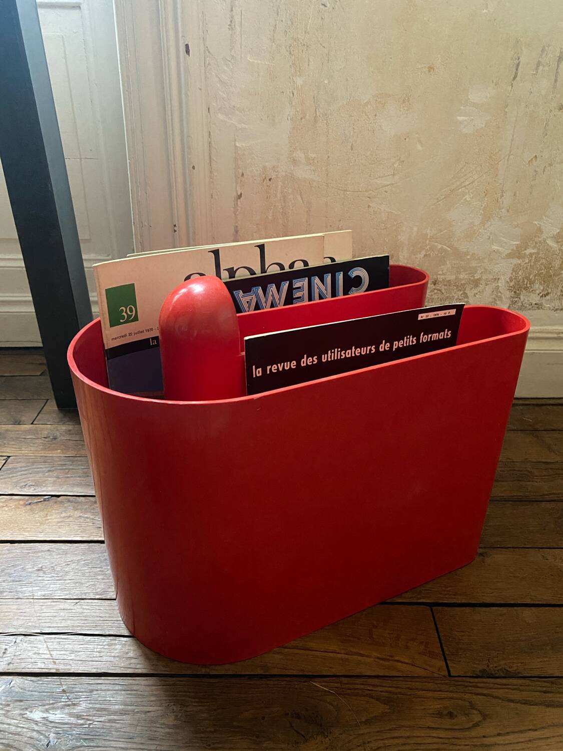 Magazine holder Rodolfo Bonetto space age 1960