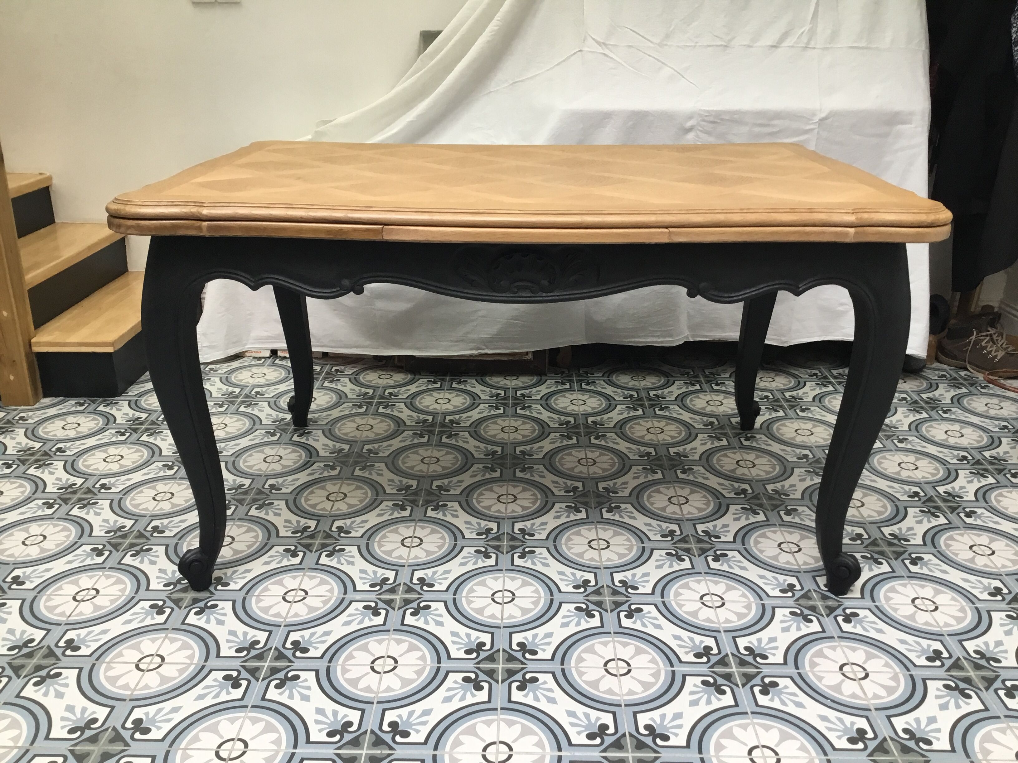 Louis XV style table in oak 1950s/60s