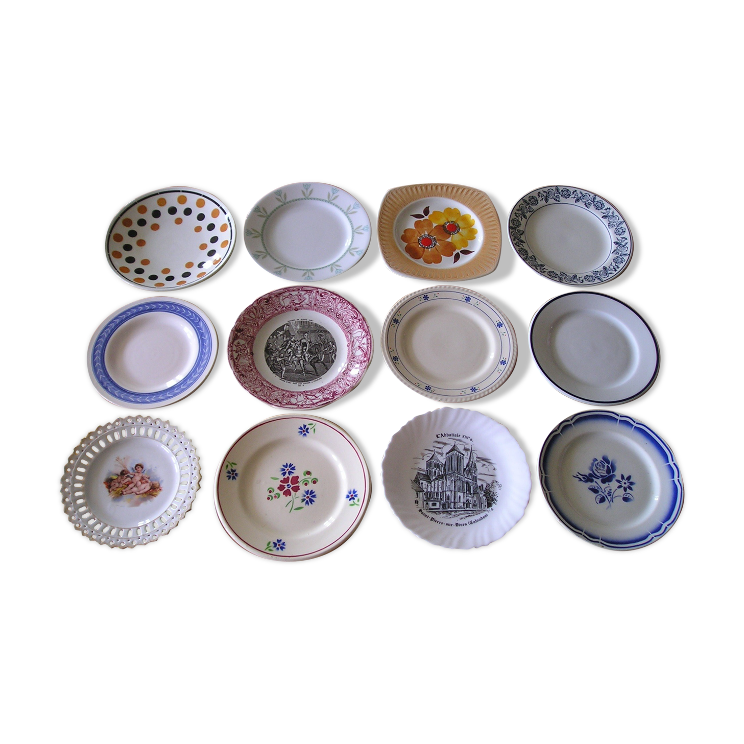 Set of 12 different dessert plates