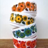 Set of 4 large Lotus Arcopal ramekins