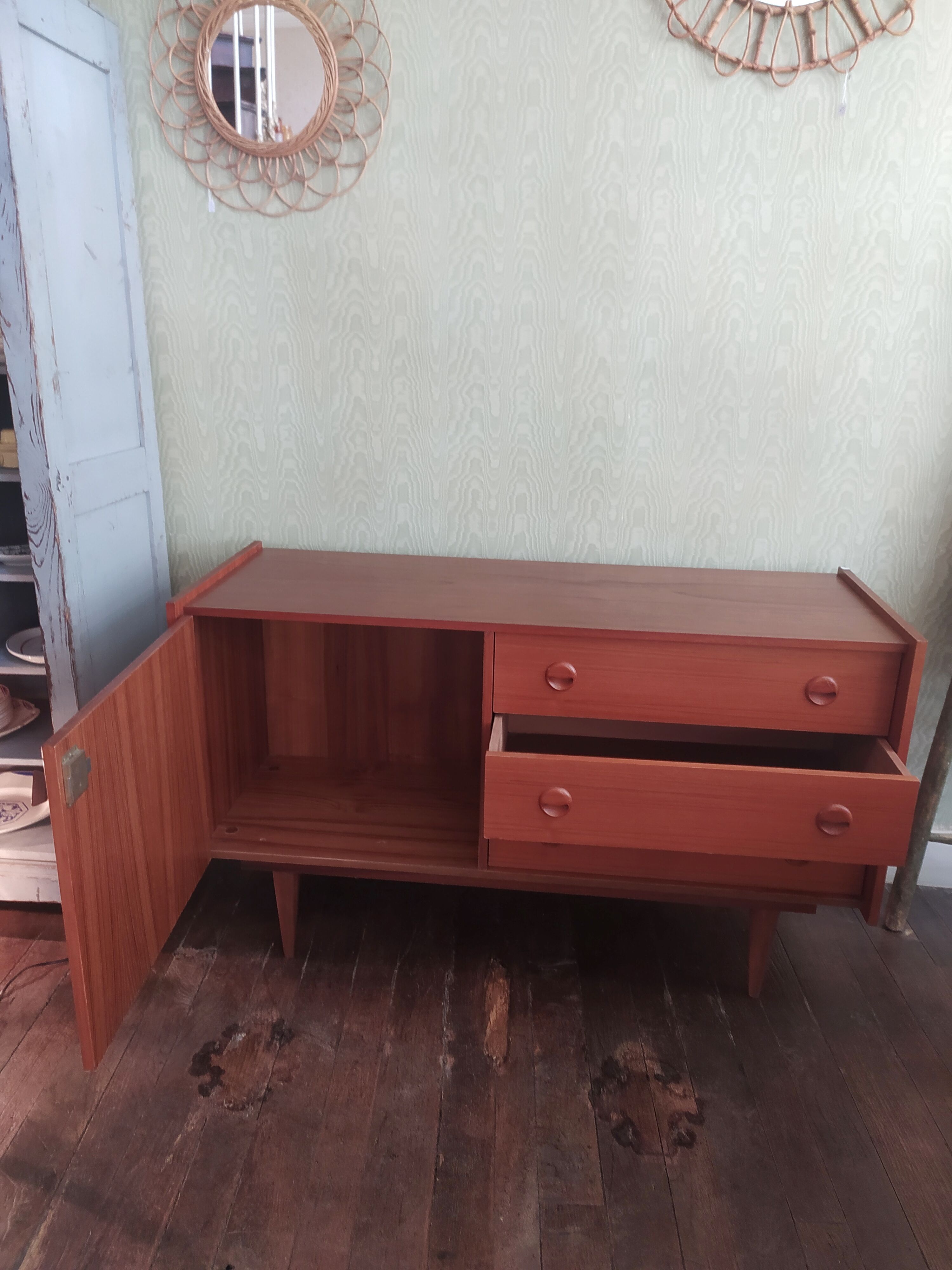 60s sideboard
