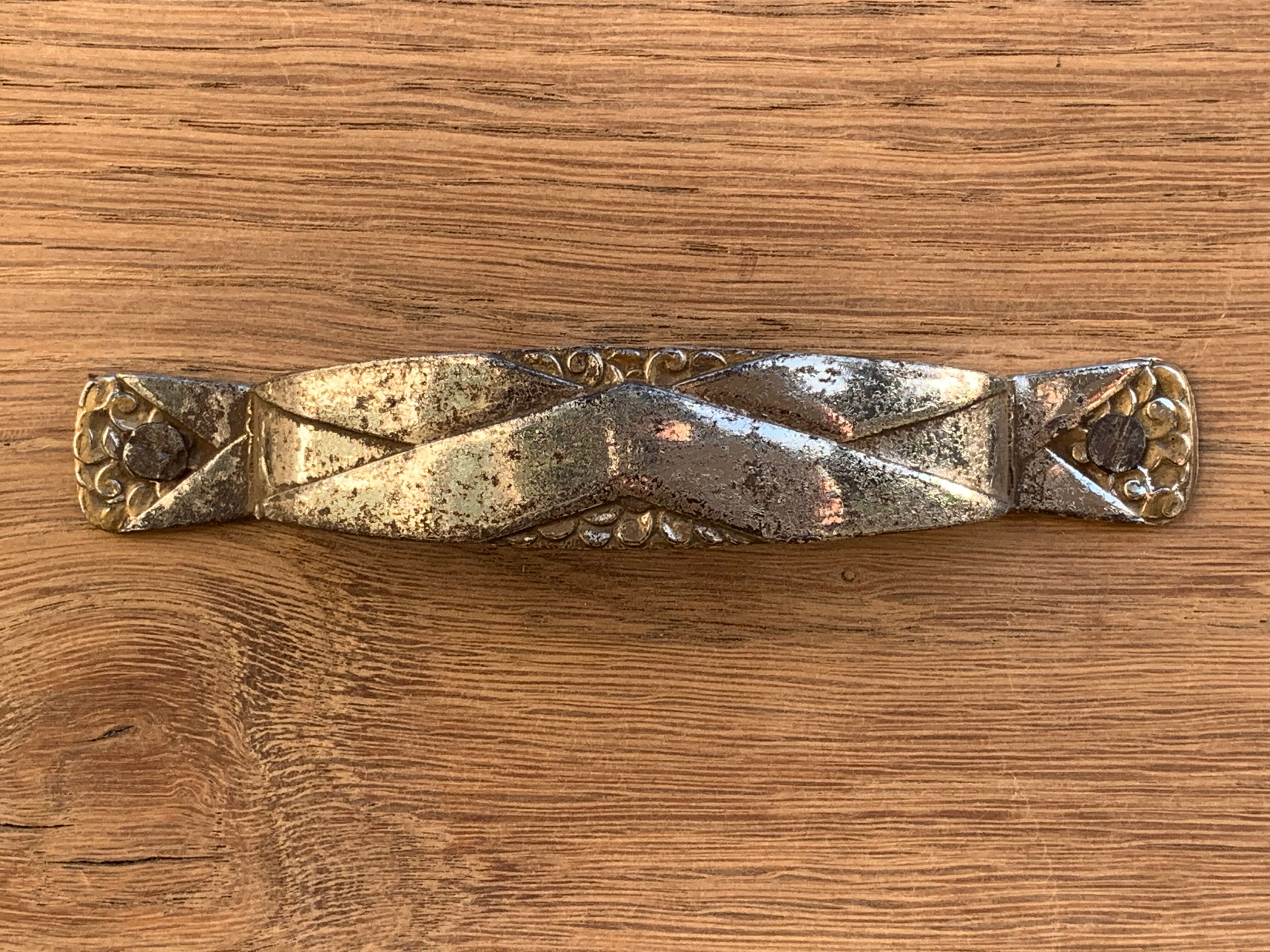 1930 asymmetrical Parisian wardrobe