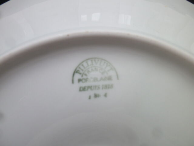 Set of 3 pillivuyt porcelain oyster plates