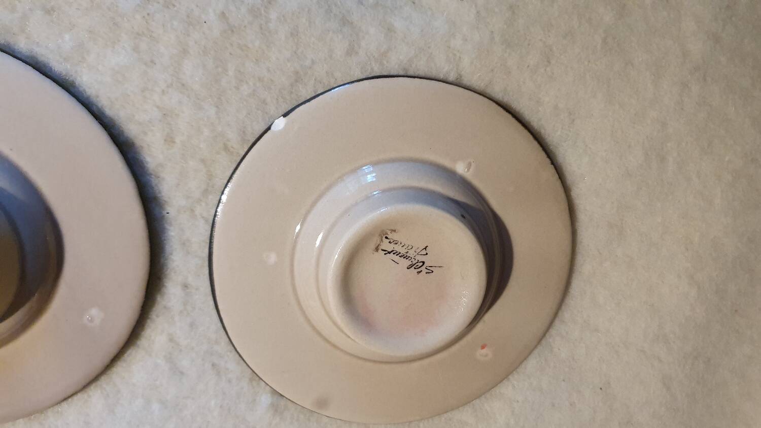 2 vintage ceramic cups and saucers