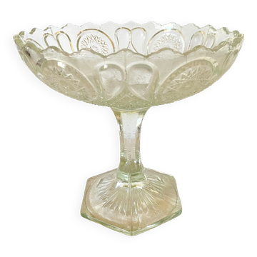Standing fruit cup
