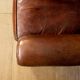 Ensemble de fauteuils en peau de mouton hollandais avec repose-pied