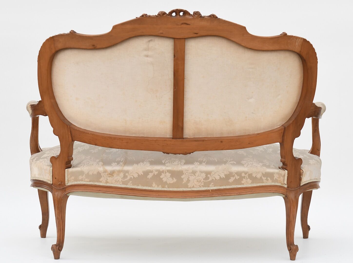 Mobilier de salon de style Louis XV