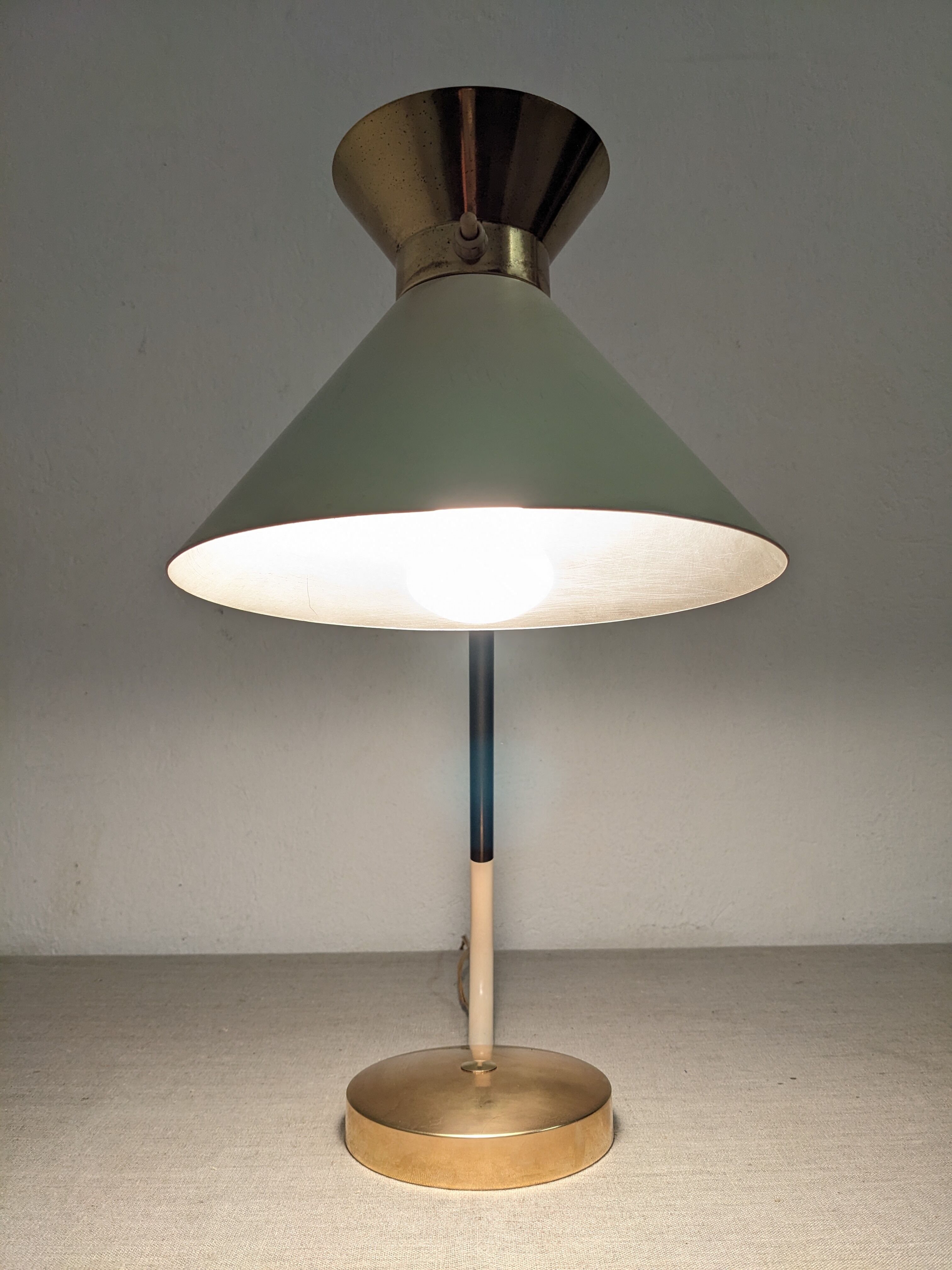 Desk lamp "Diabolo" n°450 of Jumo years 50/60