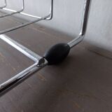 Bench of 4 metal mail baskets