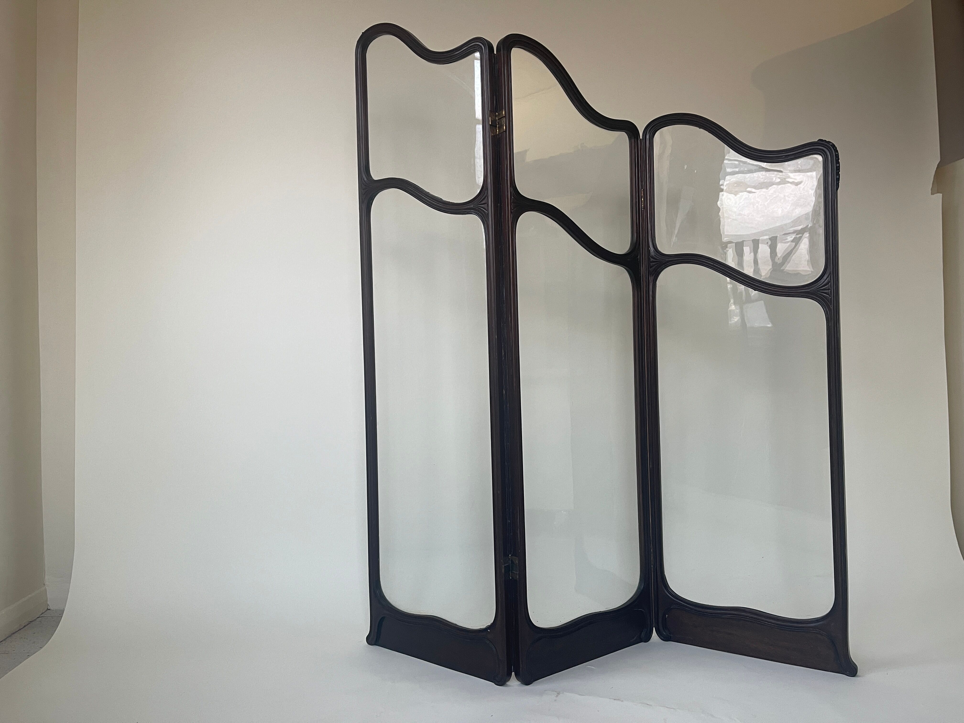 Art nouveau mahogany and glass concertina screen