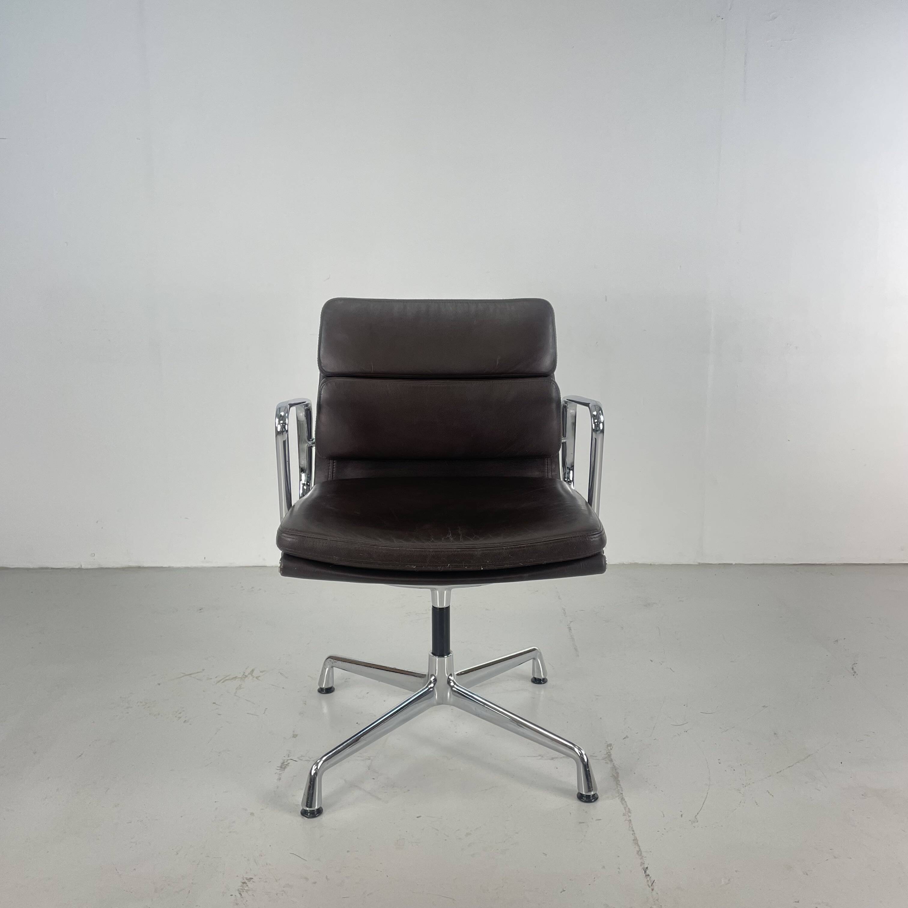Eames brown leather EA 208 Soft Pad Group chair made by Vitra for Herman Miller