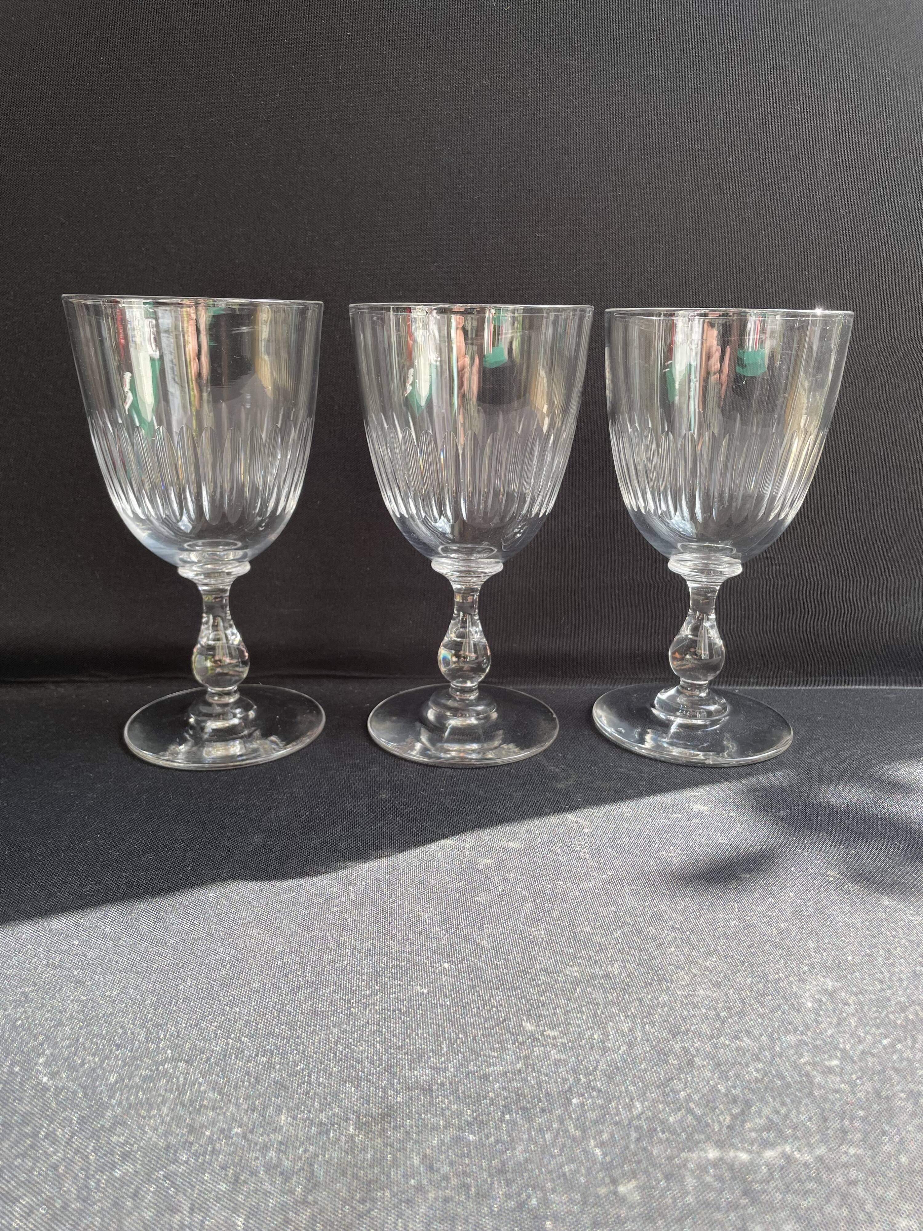 3 Water glasses – Blown and cut crystal