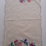 Hand embroidered napperon