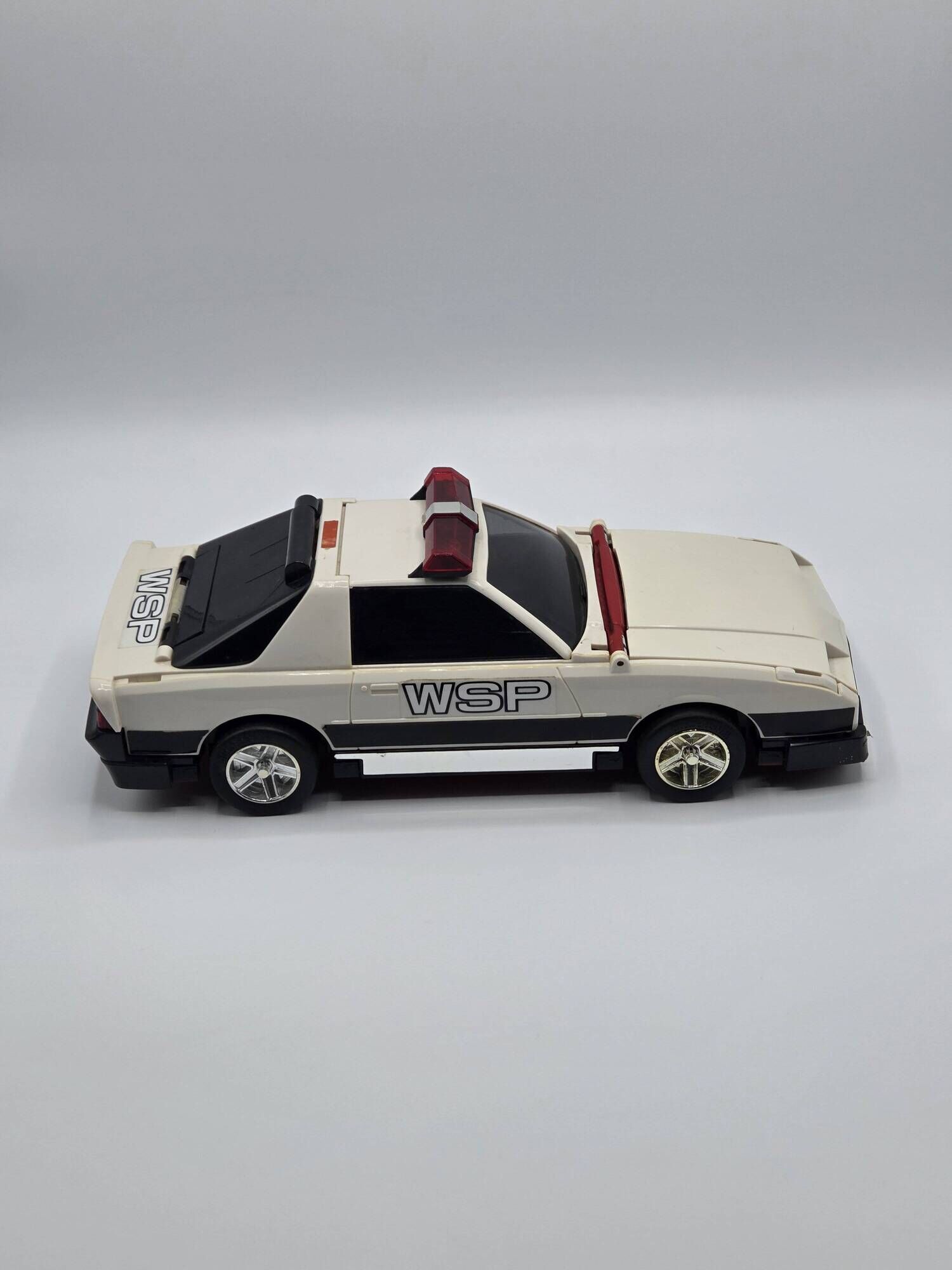 DX Winsquad Transformable Car — Winspector Bandai (1990) vintage